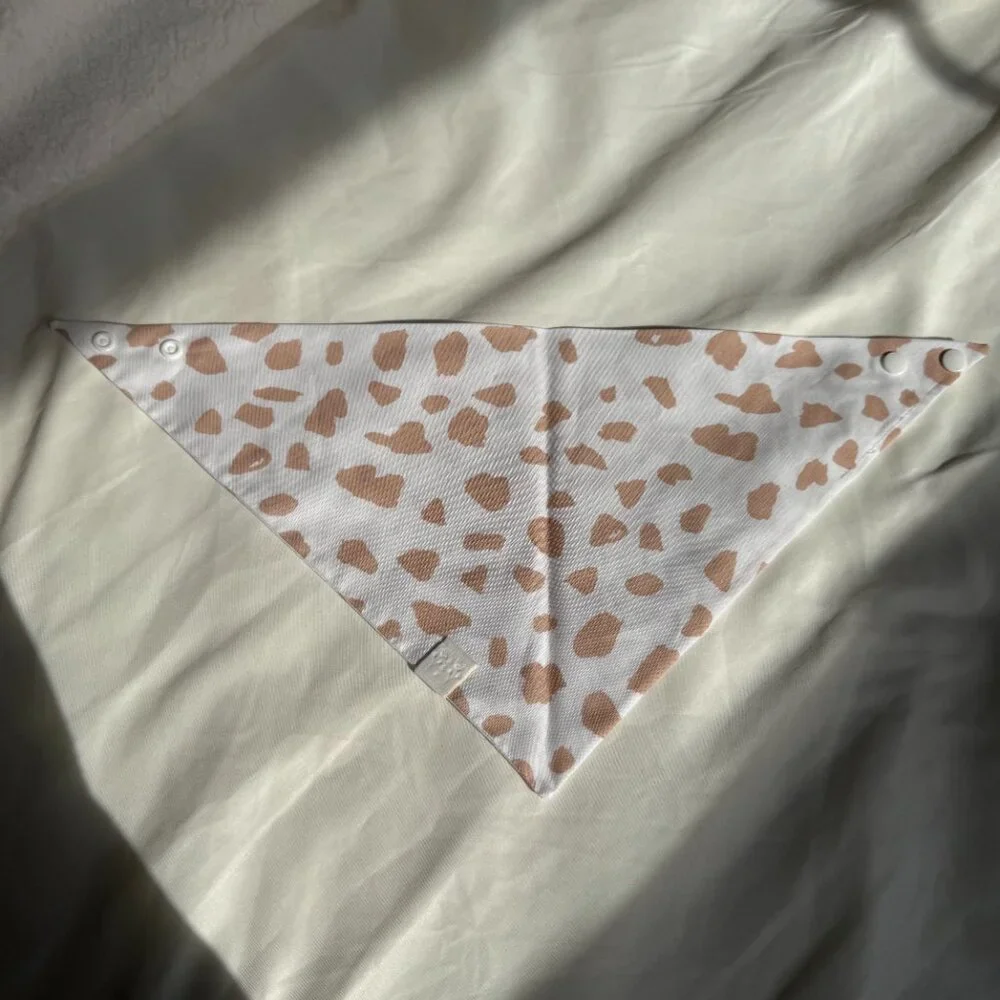 NWT Blush & Fluff Strawberry Cow Print Dog Bandana, White and Pink, Size M